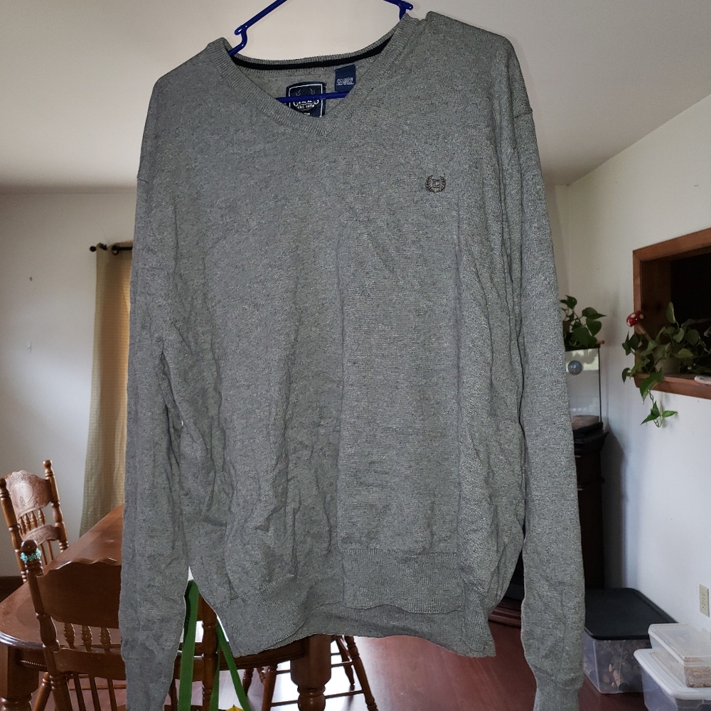 Chaps long sleeve v neck